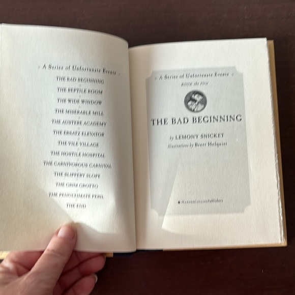 The Bad Beginning Book 1 A series of Unfortunate Events First Edition signed - Picture 6 of 7